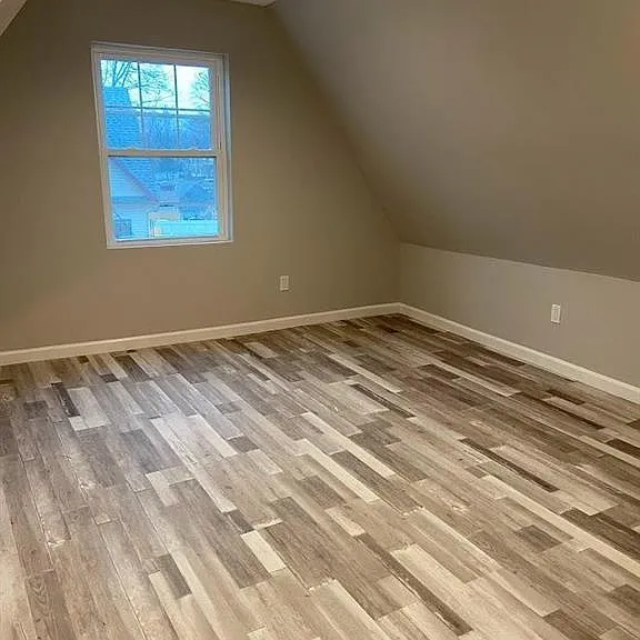 39 Albert St #3 — Photo 4