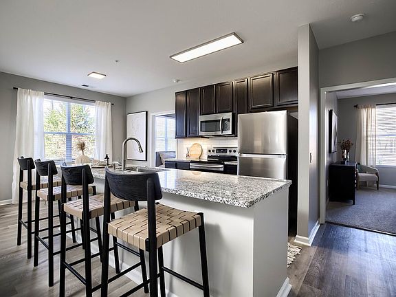 2nd image of 5284 Avery Rd #108-5189