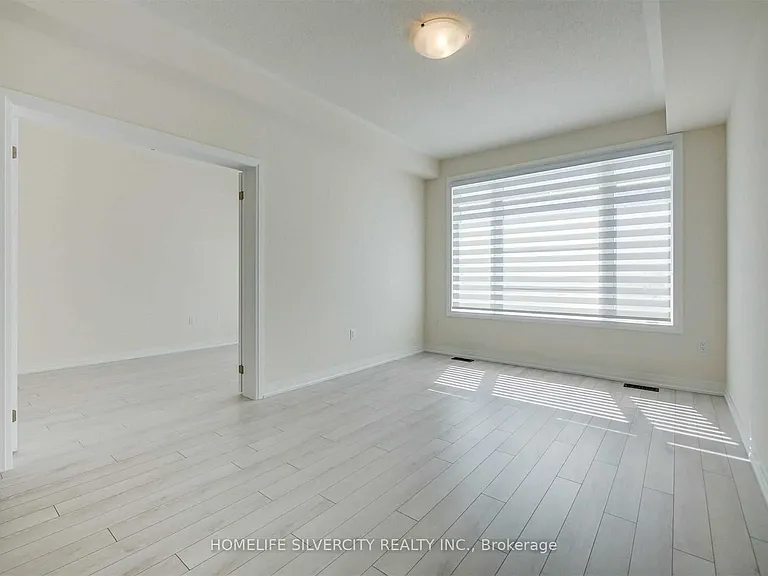 53 Ravenbury St — Photo 12
