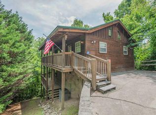 1615 Paradise Ridge Dr, Sevierville, TN 37862