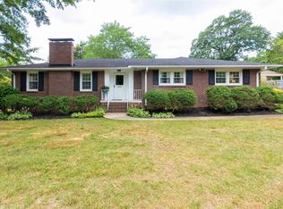 14 Lisa Dr, Greenville, SC 29615