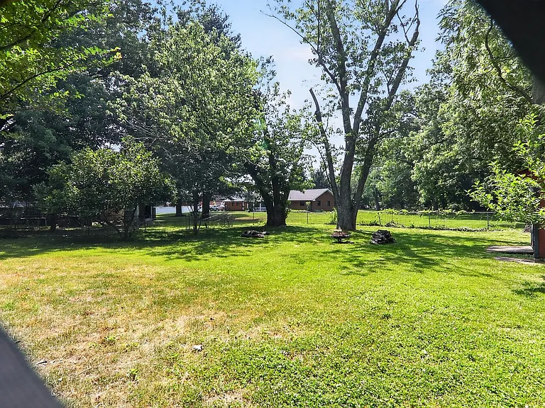 14011 Rectory Ln — Photo 39