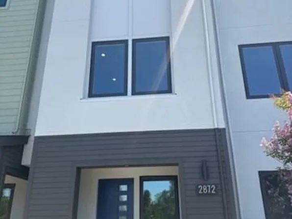 2870 Josephine Ln, Palo Alto, CA 94303
