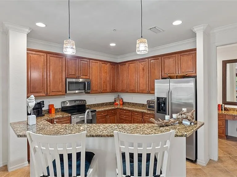 8965 Malibu Ln #802 — Photo 10