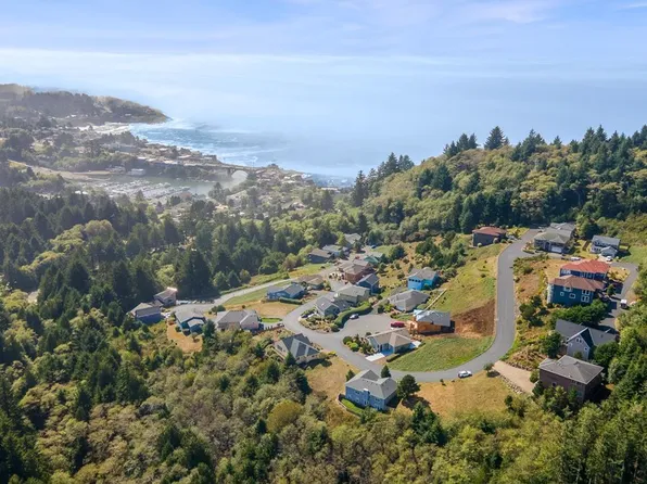 View Of The Bay #15, Depoe Bay, OR 97341
