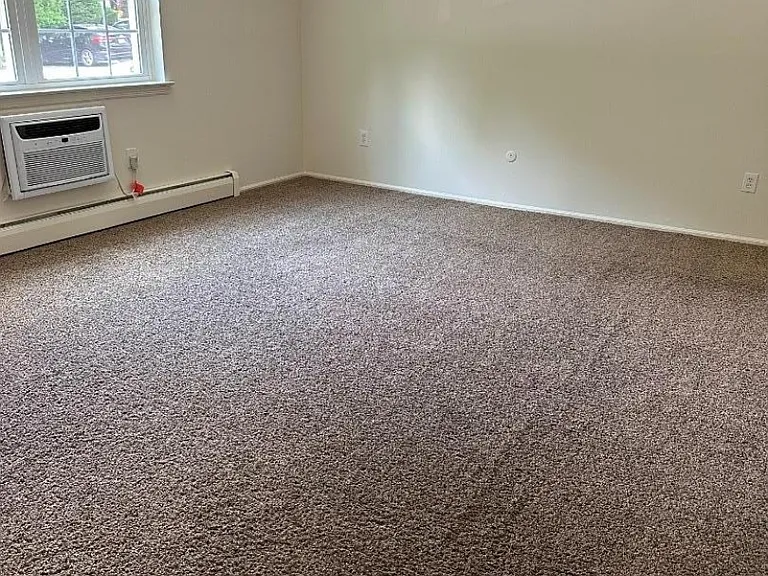 320 S 4c C Morristown Town Town #C — Photo 8