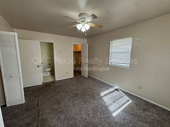 3rd image of 3600 Willow Springs Dr