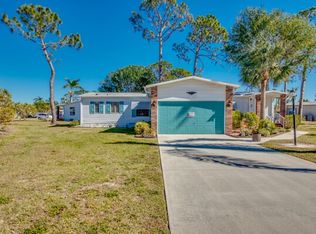 19830 Diamond Hill Ct, North Fort Myers, FL 33903