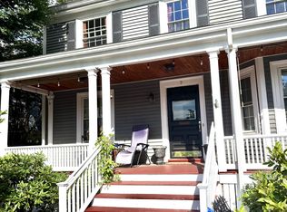 9 Cross St, Wellesley, MA 02482