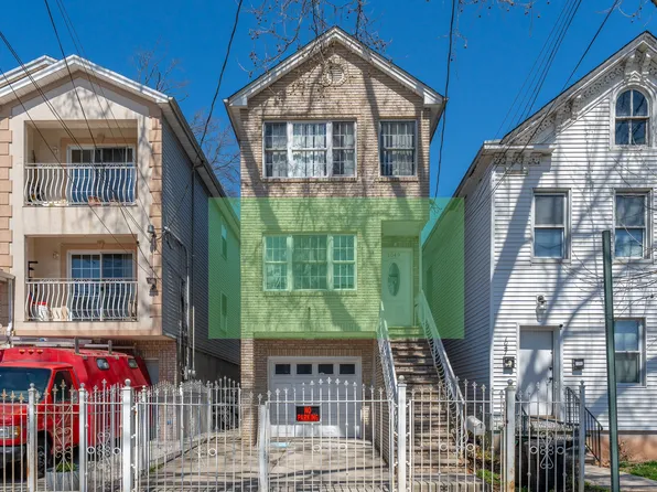 1049 Lafayette St, Elizabeth, NJ