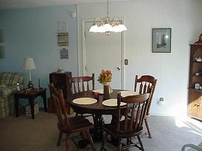 4th image of 298 Golfwood Dr