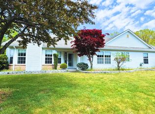 84 Foxwood Rd, Lakewood, NJ 08701