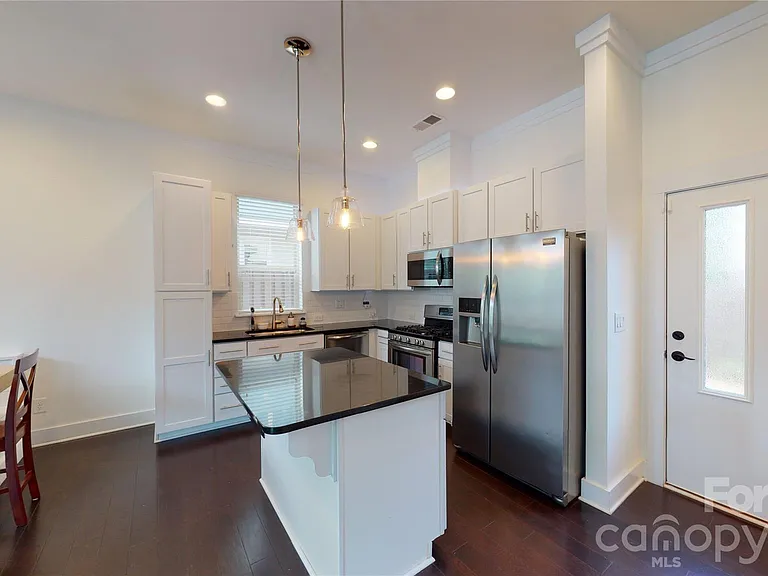 930 Steel House Blvd — Photo 8