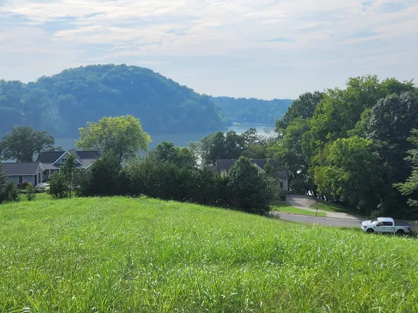 143 Marble Bluff Dr, Kingston, TN 37763