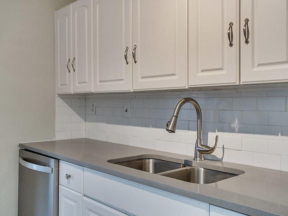 4th image of 7409 Chelmsford Pl