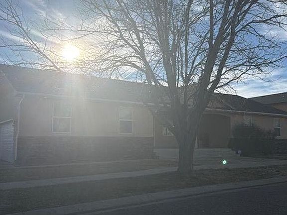 3rd image of 3324 Bighorn Ln
