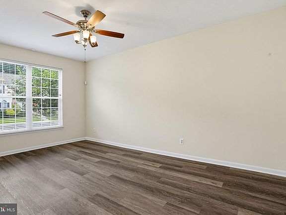 5th image of 4940 Bristle Cone Cir