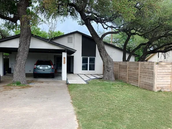 8712 Pineridge Dr #A, Austin, TX 78729