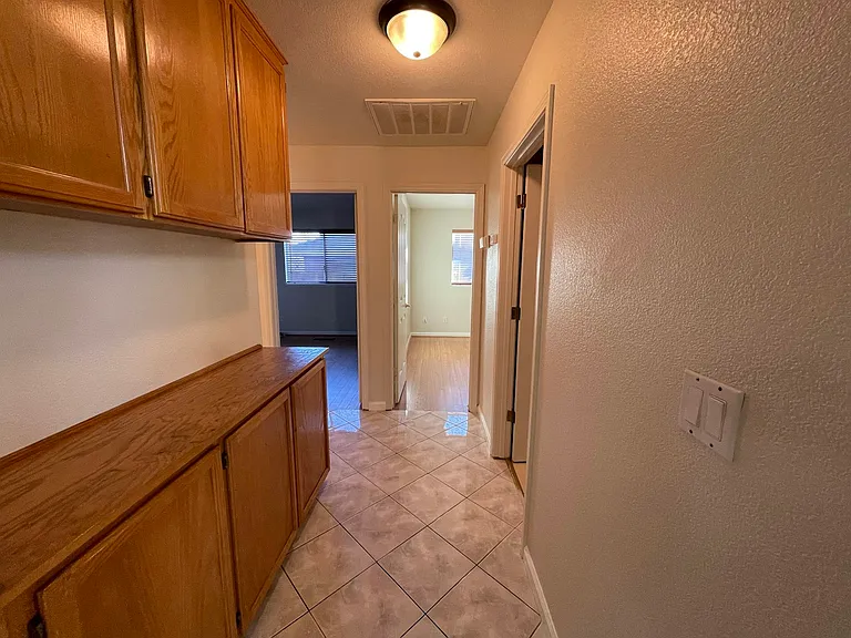 1580 Rehrmann Dr — Photo 21