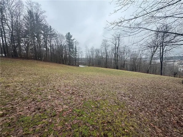 425 Felgar Rd, Somerset, PA 15501