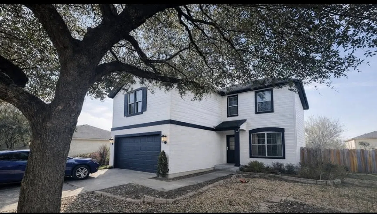 1 bed, 2320 sqft, $800 — Photo 2