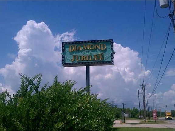 5th image of 15200 Chef Menteur Hwy