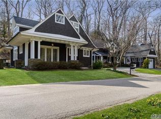 257 Vineyard Rd, Huntington, NY 11743