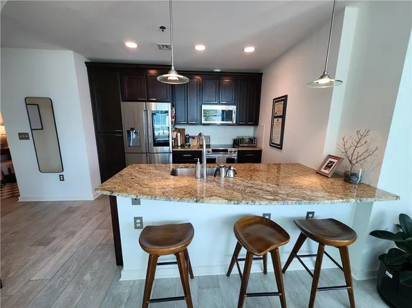 923 Peachtree St NE, Atlanta, GA