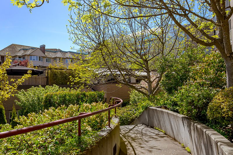Victoria Apartment for rent - 2 Bedrooms — photo 50