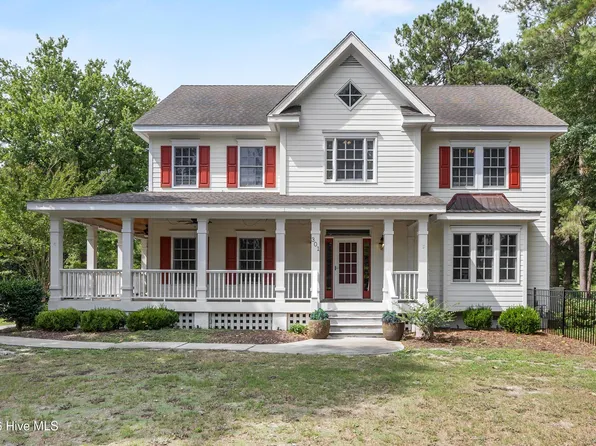 301 Red Fox Run Drive, Wallace, NC 28466