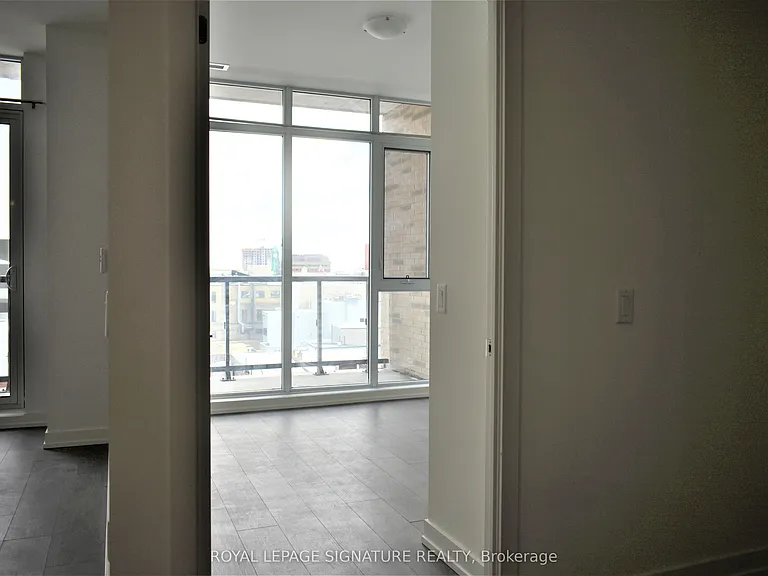 55 Duke St W #411 — Photo 7