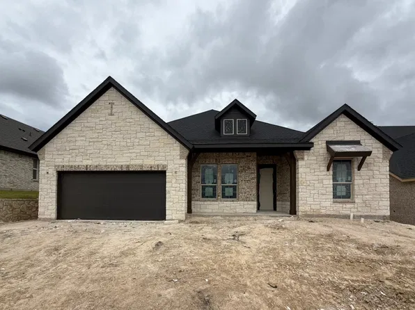 512 Mitchell Blvd, Weatherford, TX 76087
