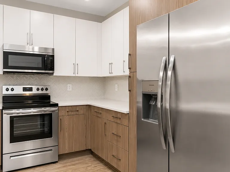 StationTwo22 Apartments — Photo 10