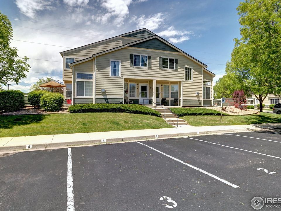 1st image of 930 Button Rock Dr #4