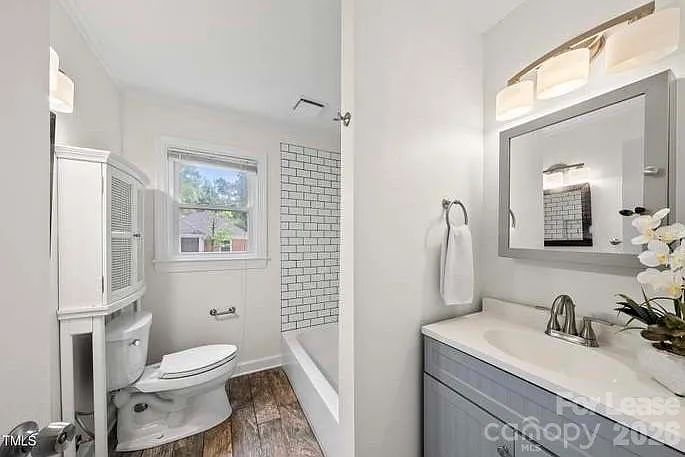 7 Meadowbrook Ave — Photo 17