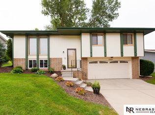 13037 Laurel Ave, Omaha, NE 68164