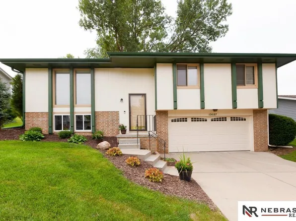13037 Laurel Ave, Omaha, NE 68164