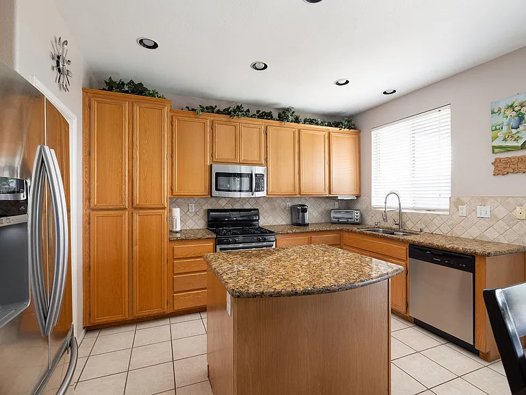 1522 Masterson Ln — Photo 14