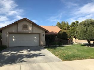 15688 Amber Pointe Dr, Victorville, CA 92394