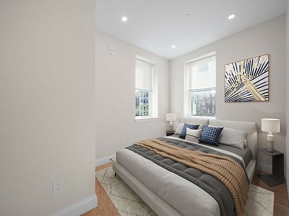 5th image of 95 Endicott St #4