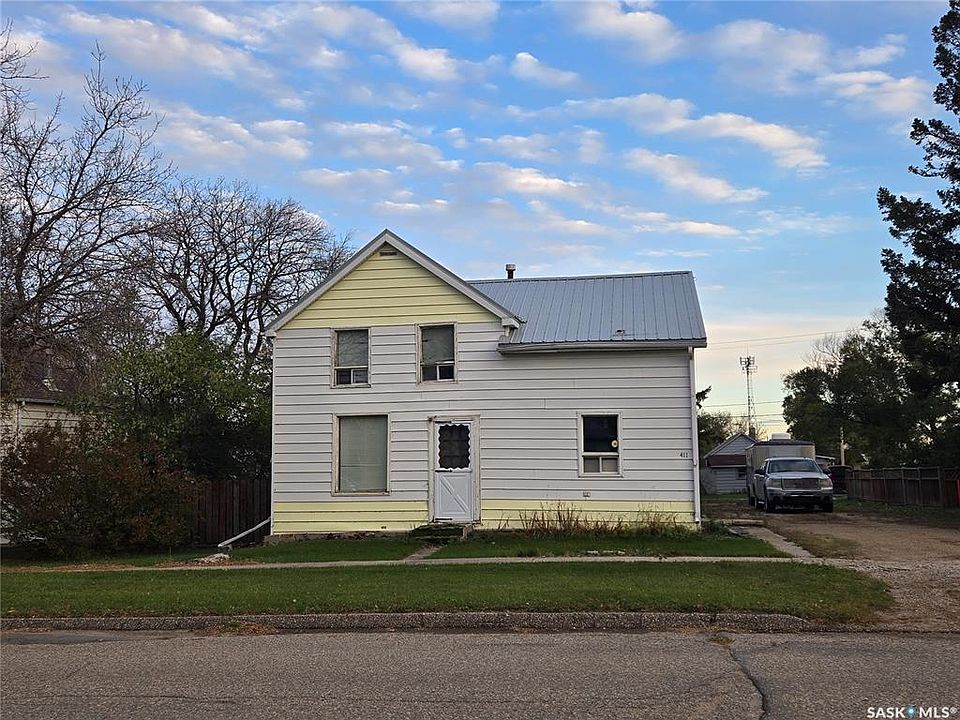 1st image of 411 Sullivan St