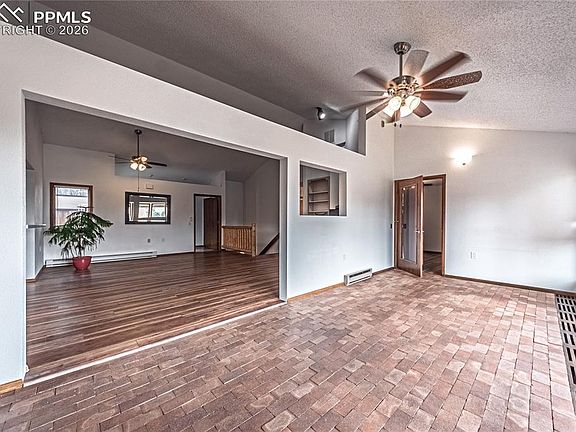5th image of 2350 Stoneridge Dr