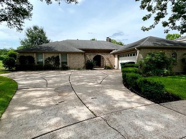 1st image of 5618 Turfwood Ln