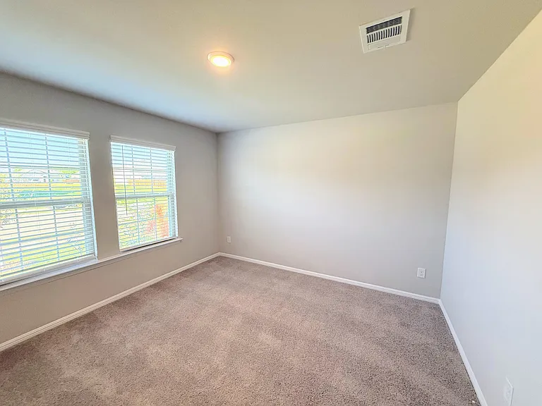 13140 Zion Dr — Photo 26