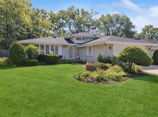 7601 Rohrer Dr, Downers Grove, IL 60516