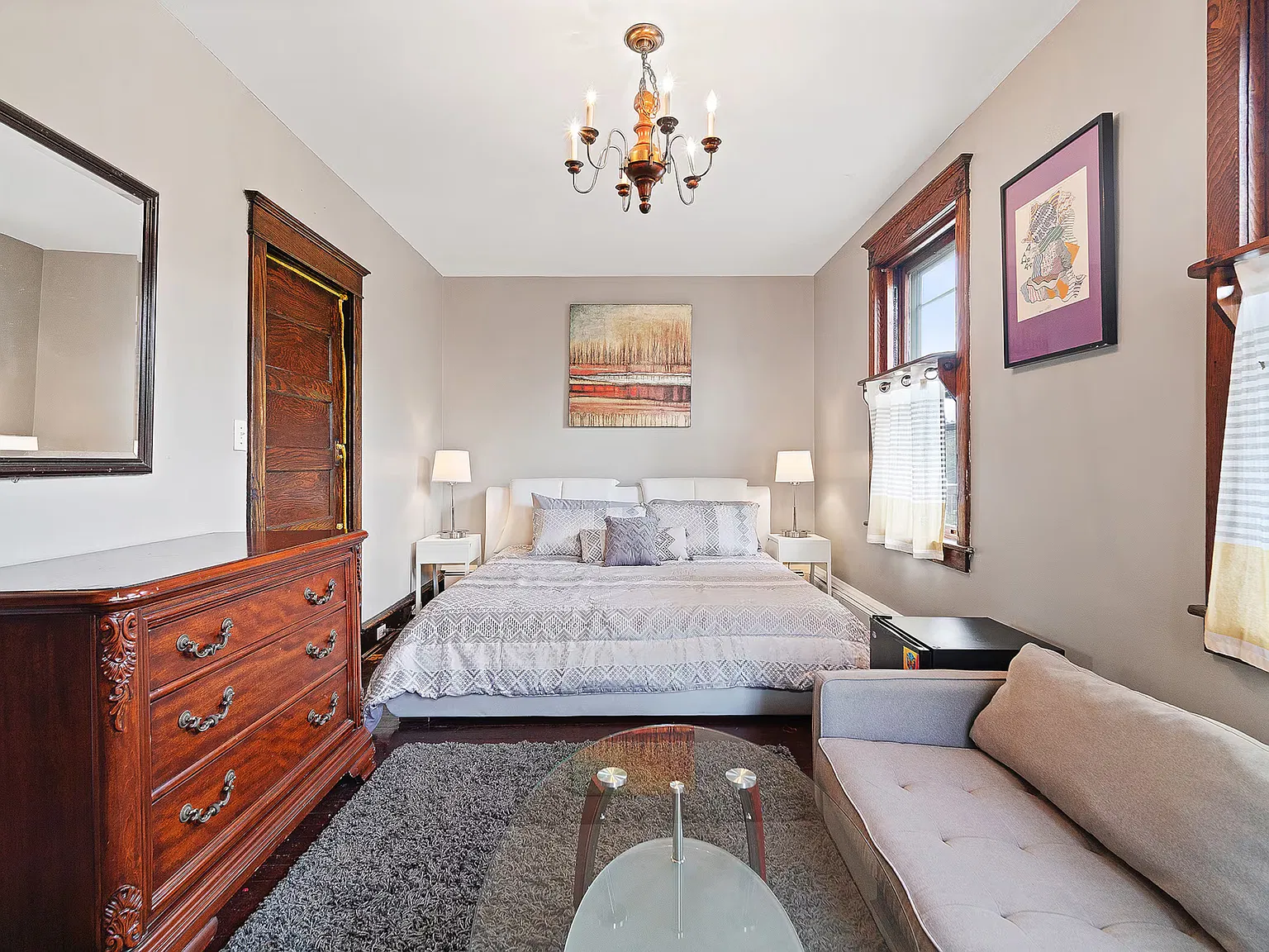 5 bed, 1.5 bath, $2,600 — Photo 3
