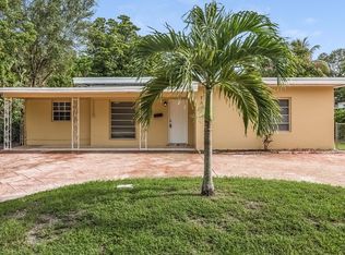 751 NE 141st St, North Miami, FL 33161