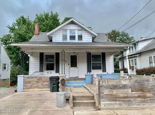 323 N 9th St, Sunbury, PA