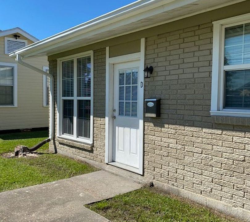 1st image of 305 Woodruff St #10515250