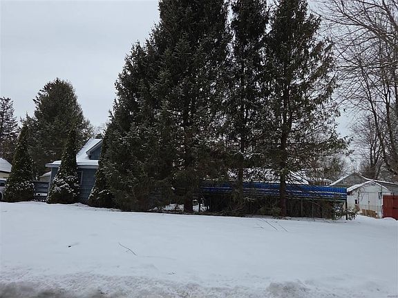 2nd image of 20 Meggins Rd